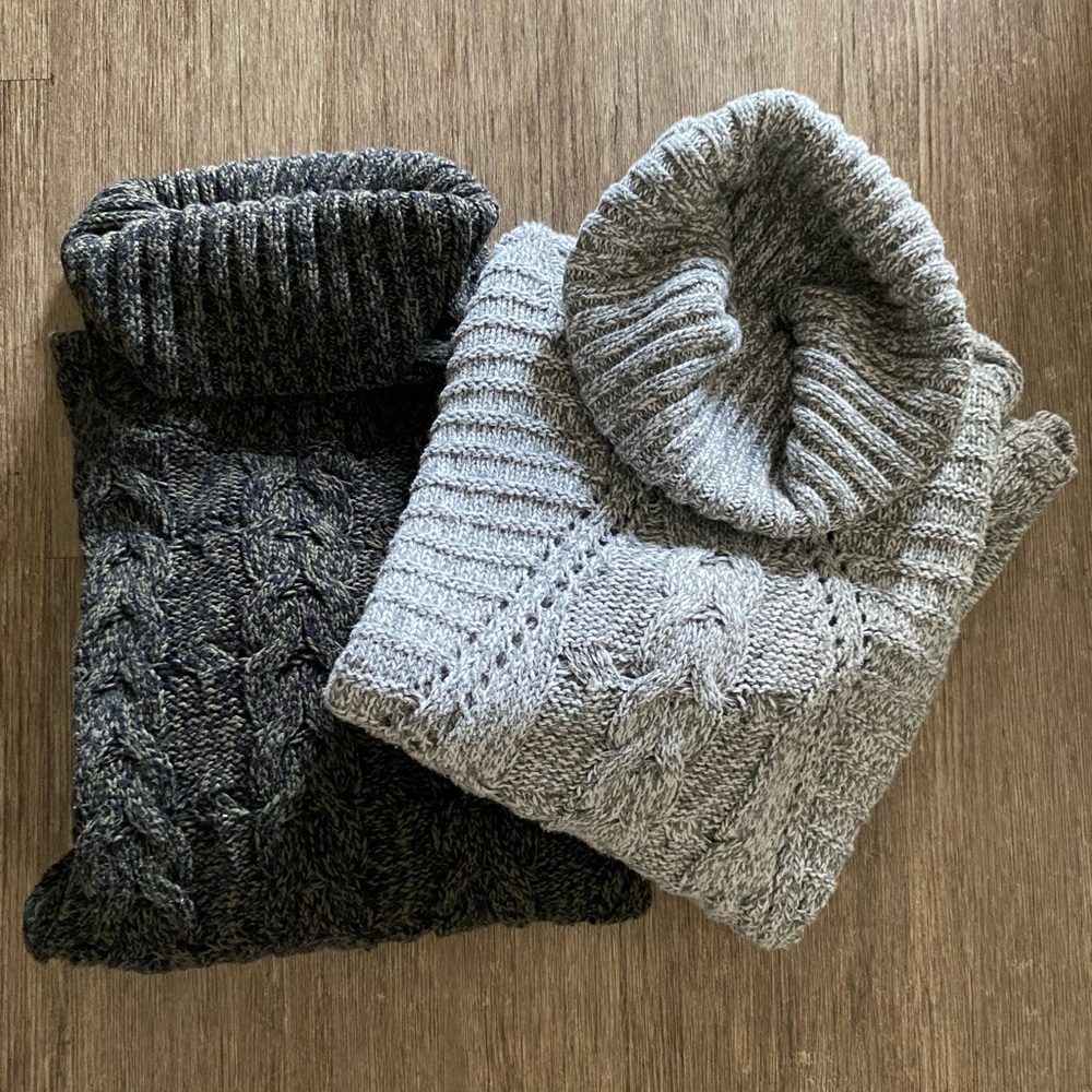 Lot of chunky sweaters